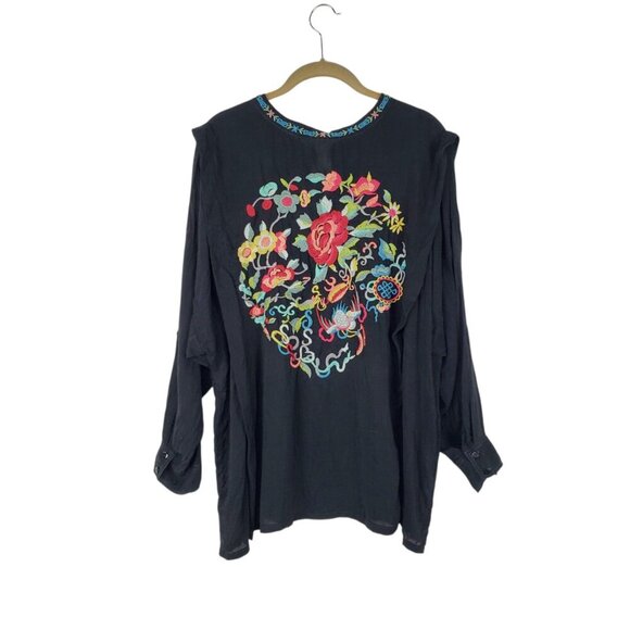 Johnny Was Embroidered Popover Top Black Rayon Multicolor Floral Womens Size 1X - Picture 2 of 12